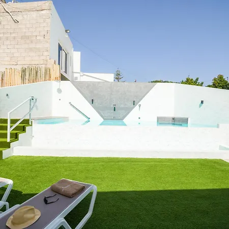 New Built Tropical Casa Joviano - Heated Pool